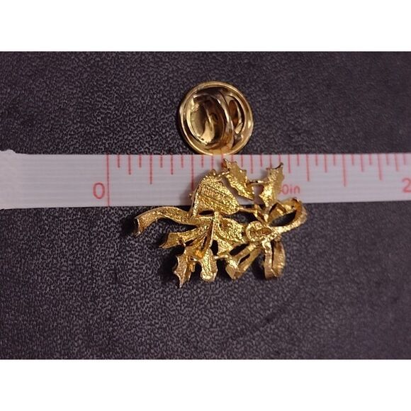 Roma gold tone holiday bell brooch - Picture 5 of 8